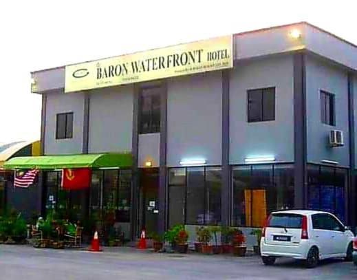 Baron Water Front Motel Kuah Ngoại thất bức ảnh